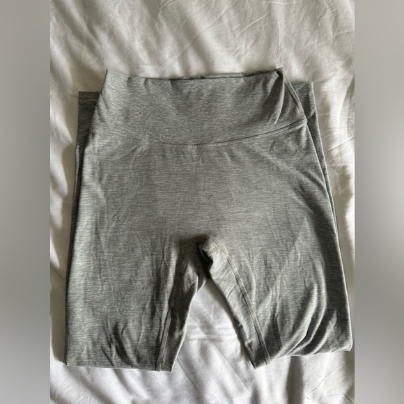 ADANOLA soft ultimate leggings grey 7/8 size XS - Picture 2 of 4